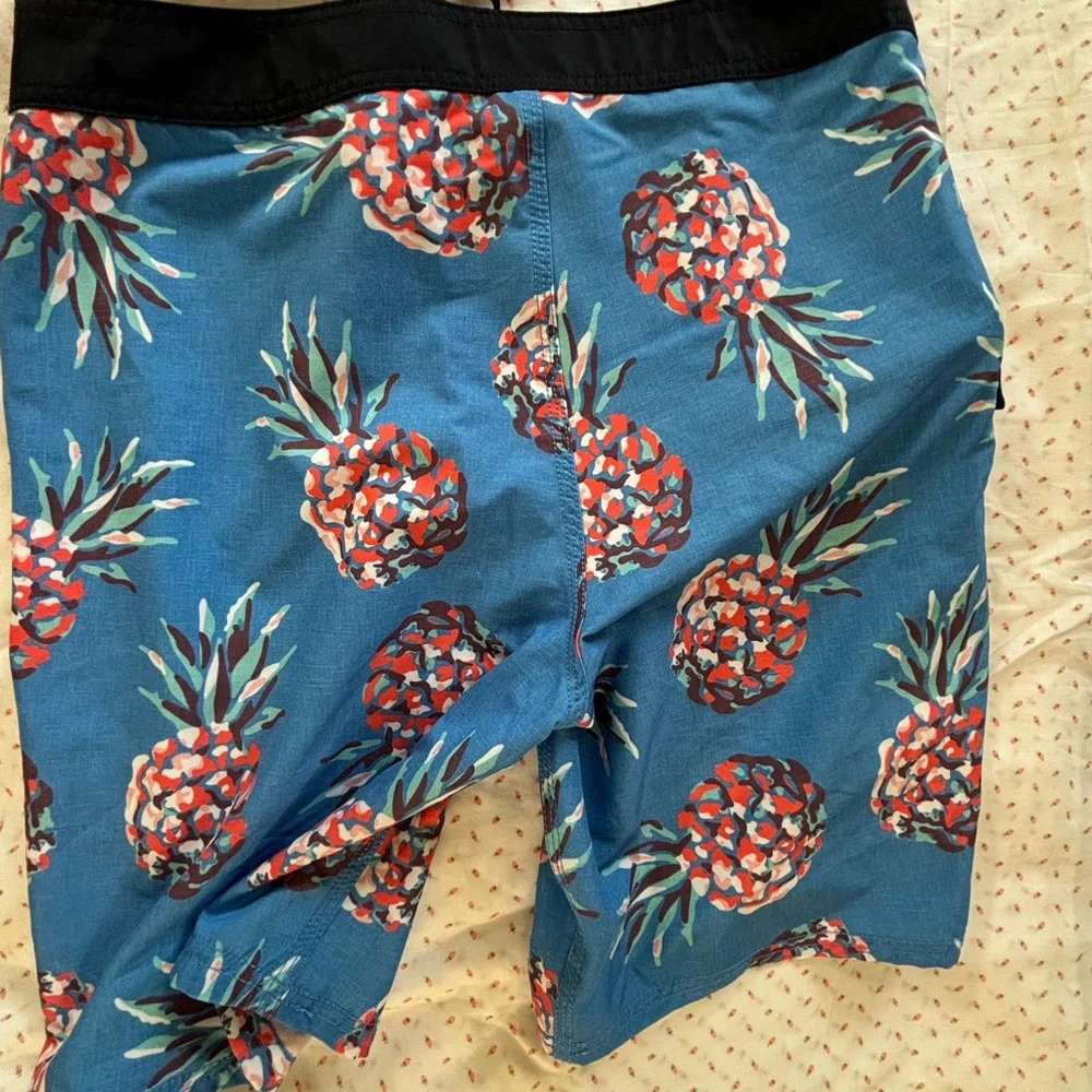 Rip Curl Board Short New w/tags Surfer Skate Tropical Hawaiian Blue Pineapple 31